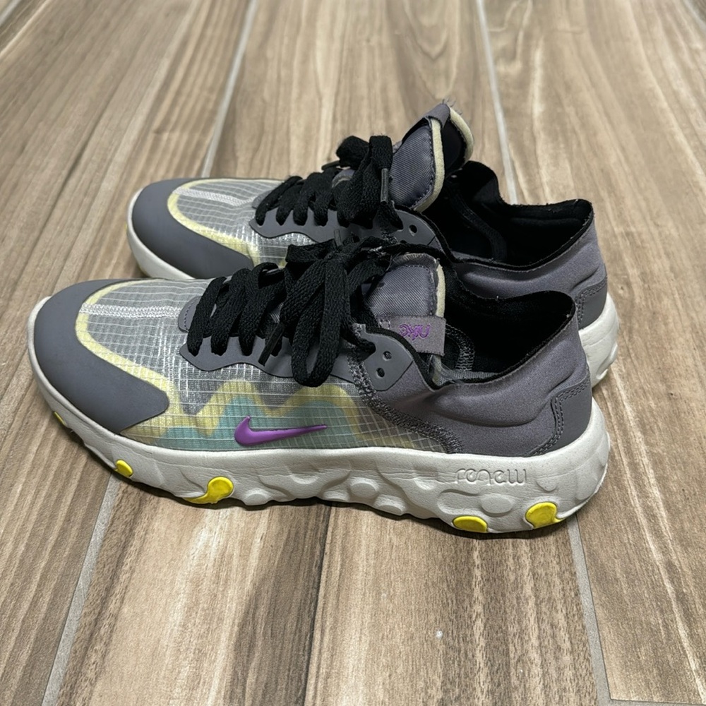 Nike Renew Lucent